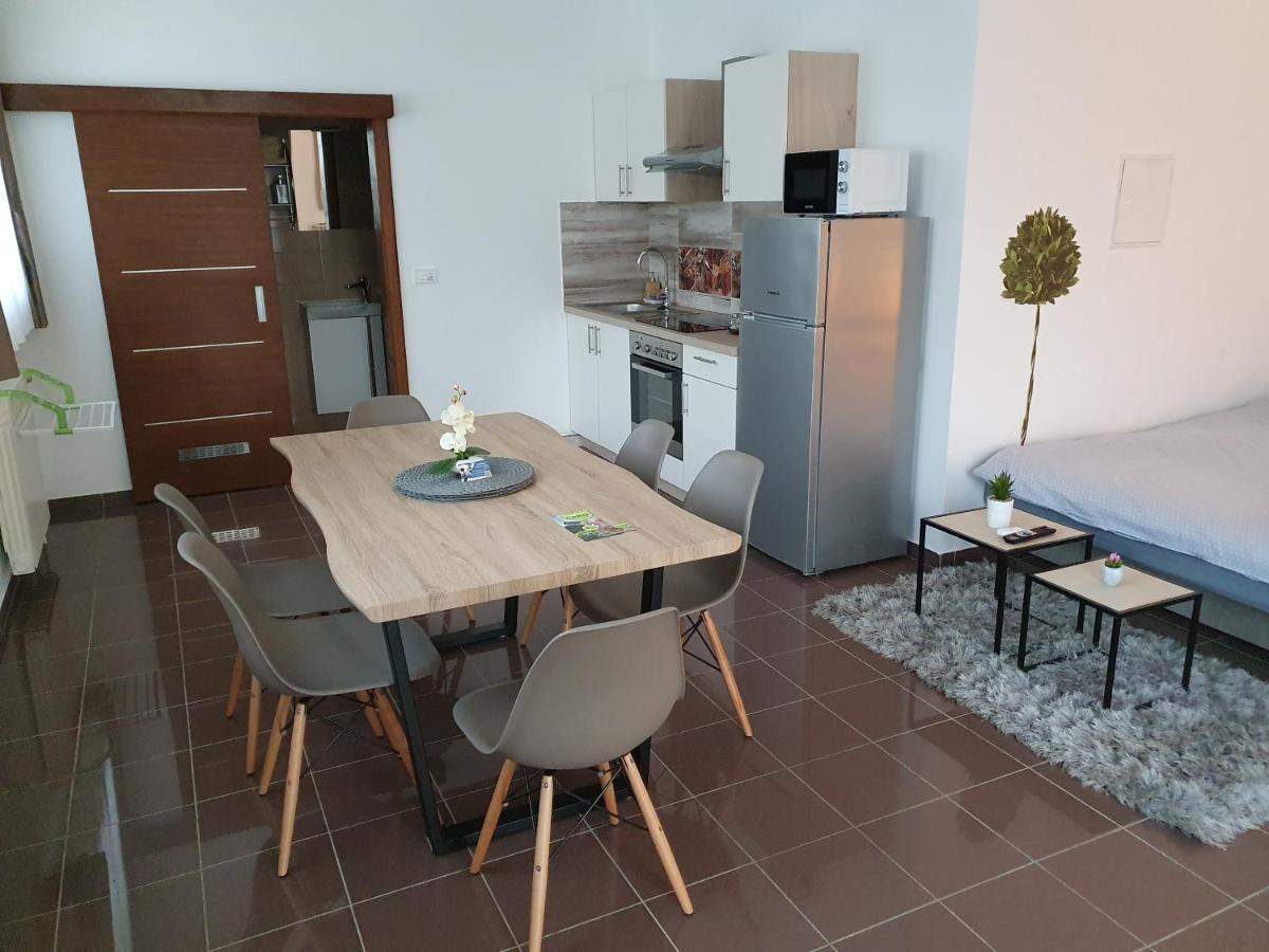קראפינסקה טופליצה Studio Apartmani Toplicka Bajka מראה חיצוני תמונה